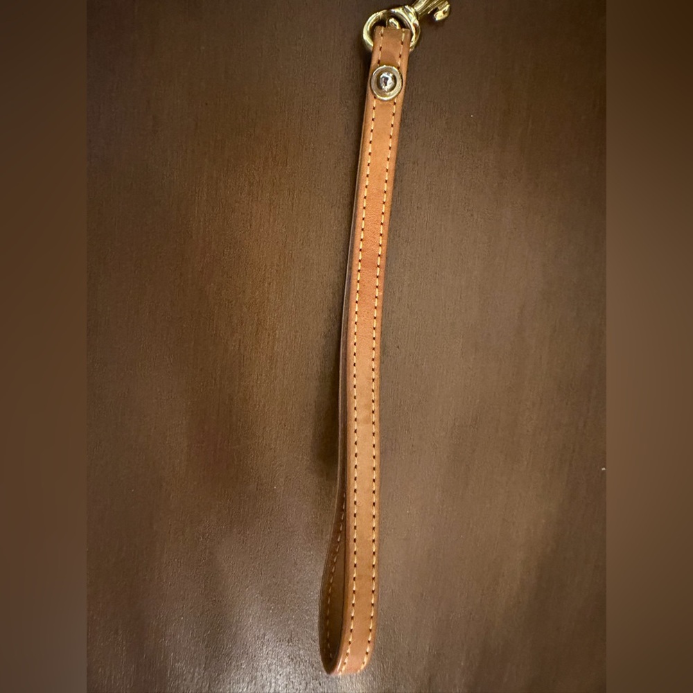 Dooney & Bourke Y2K Yellow Wristlet - Picture 8 of 15